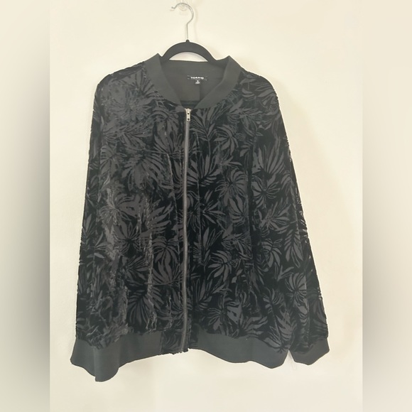 Torrid’s Palm burnout bomber - Picture 4 of 6